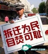 每天，印度的1.2亿名在校学生都可以领到热腾腾的免费午餐，这得益于全世界规模最大的校园免费午餐计划。很多 ...