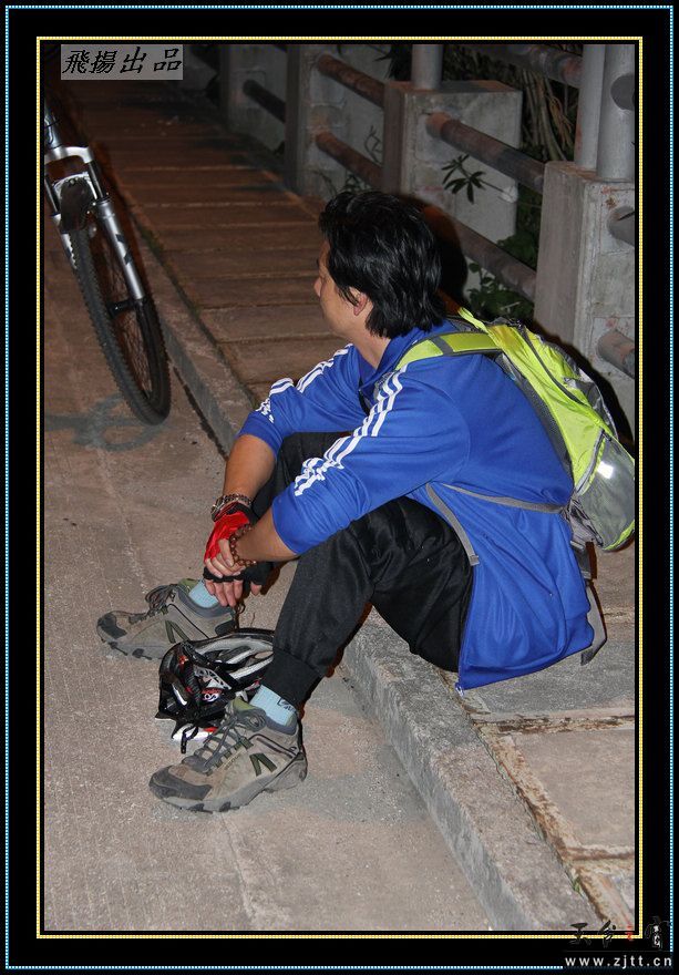 210110cb5r5rrjbjsxifij.jpg
