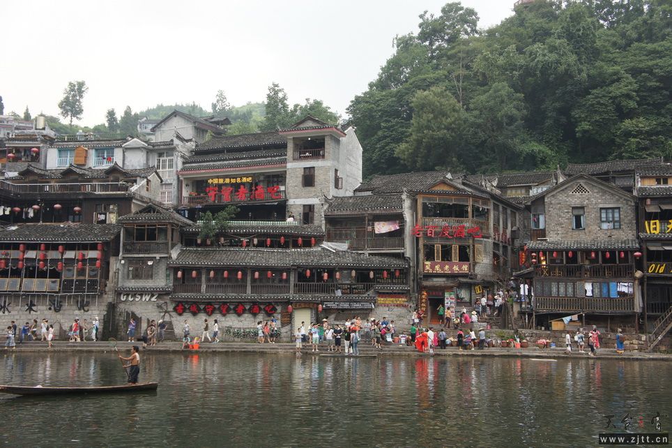 DSC03012_缩小大小.JPG