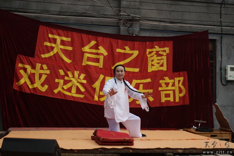 IMG_9879_调整大小.jpg