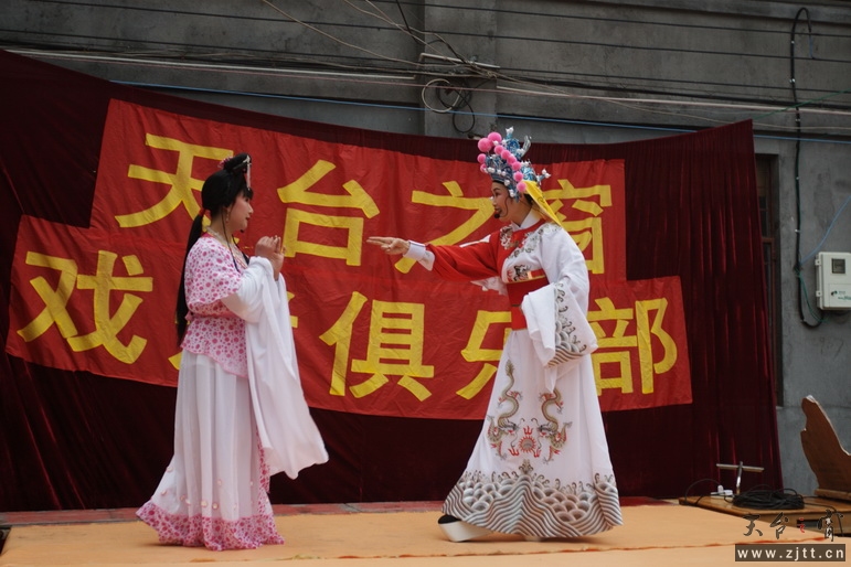 IMG_9913_调整大小.jpg