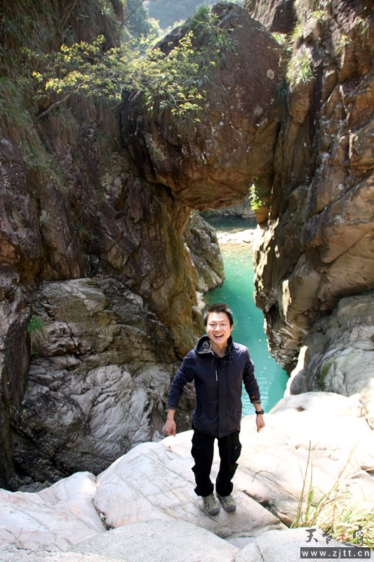 照片 048_副本.jpg