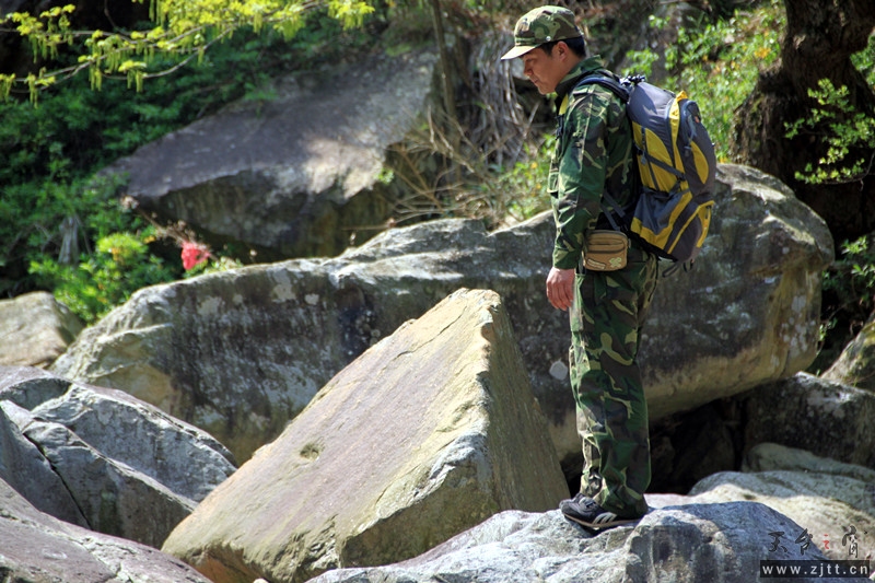 照片 025_副本.jpg