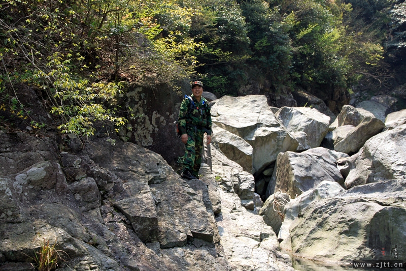 照片 043_副本.jpg