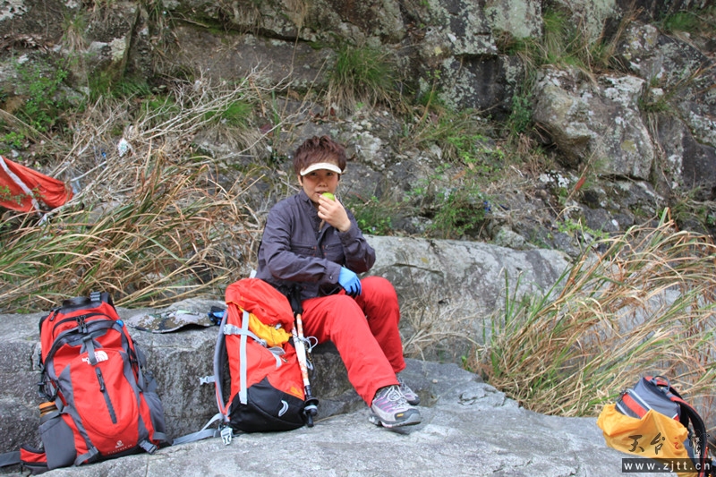 照片 220_副本.jpg