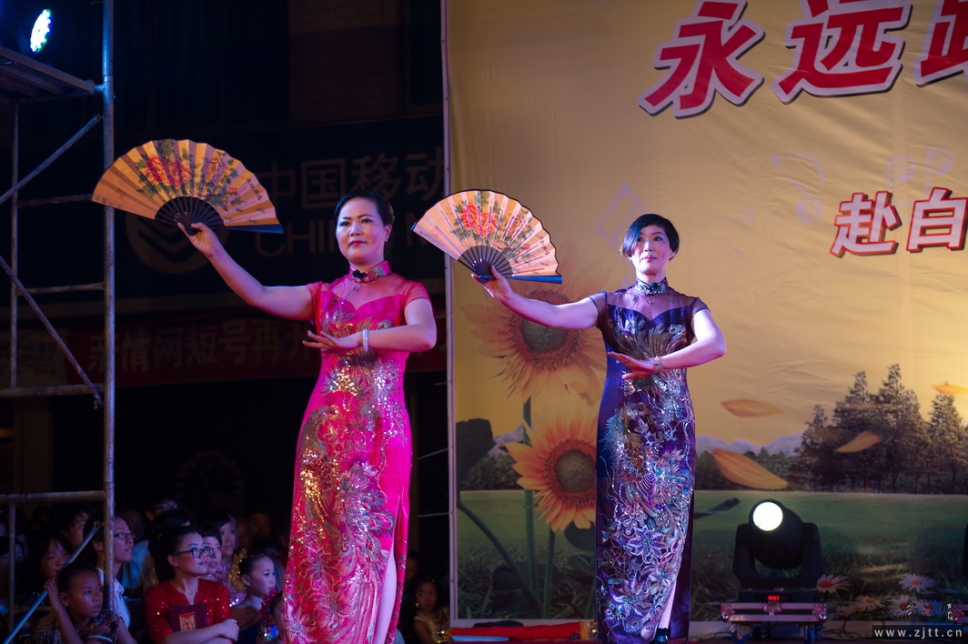DSC_8841_缩小大小.jpg