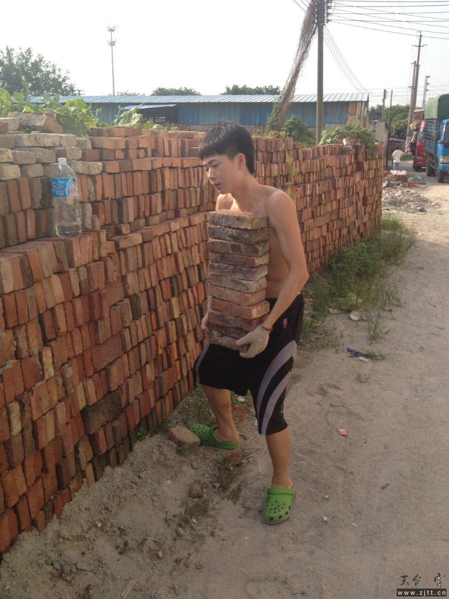 111.jpg