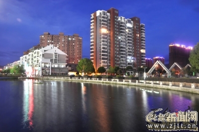 新城广场2.jpg