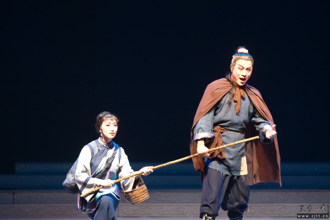 IMG_7335_缩小大小.jpg