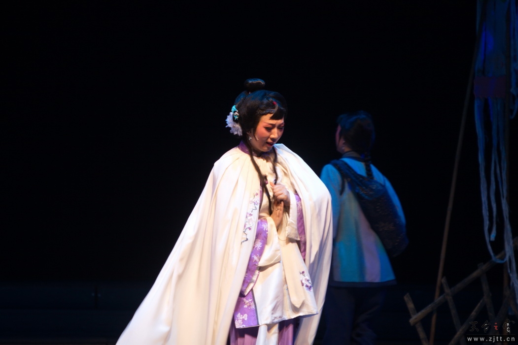 IMG_7389_缩小大小.jpg
