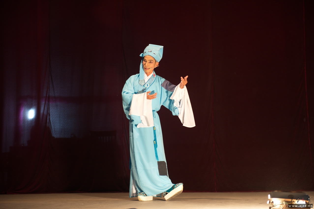 DSC_3510_缩小大小.jpg