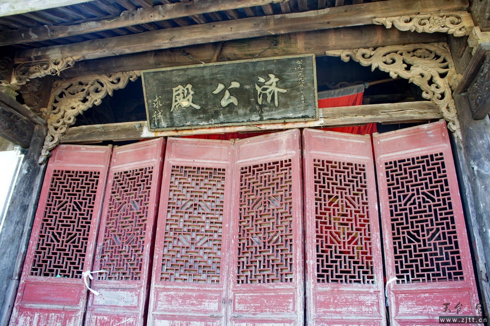 DSC01956_缩小大小.jpg