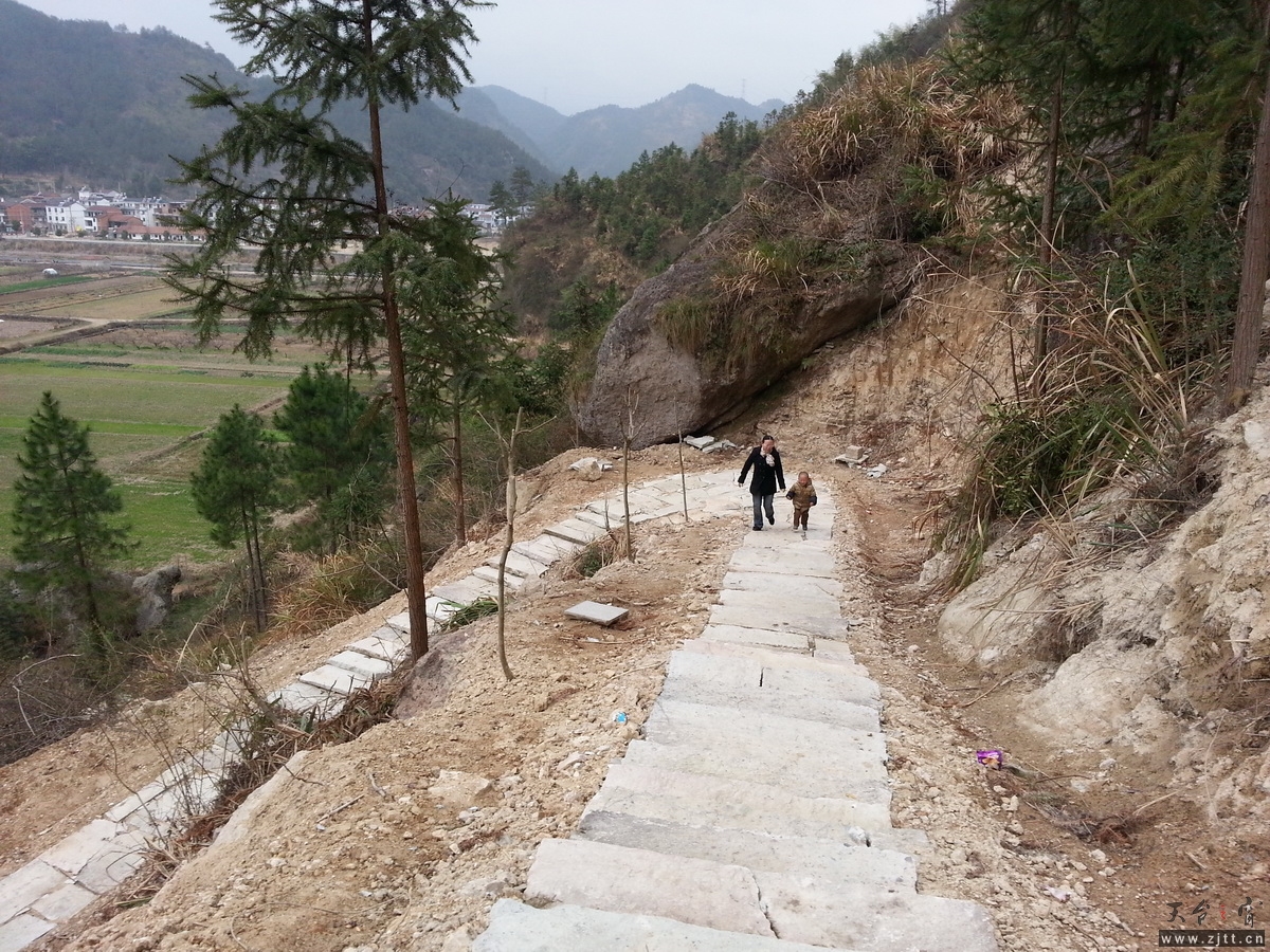 20130310_165708_调整大小.jpg