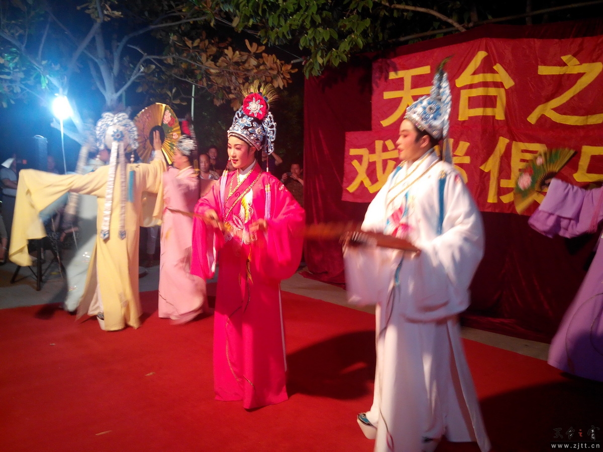 IMG_20130531_204822_调整大小.jpg