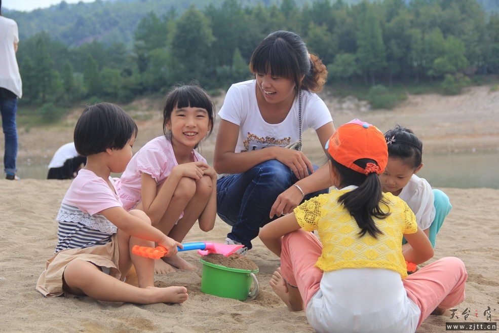 IMG_4726_调整大小.jpg