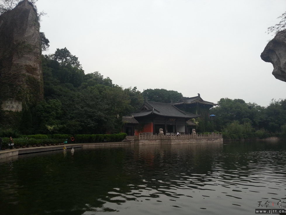 20131019_154327_调整大小.jpg