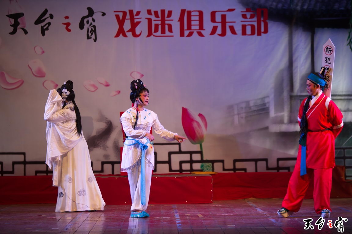 125A1136_调整大小.jpg
