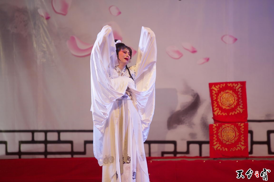 125A1160_调整大小.jpg
