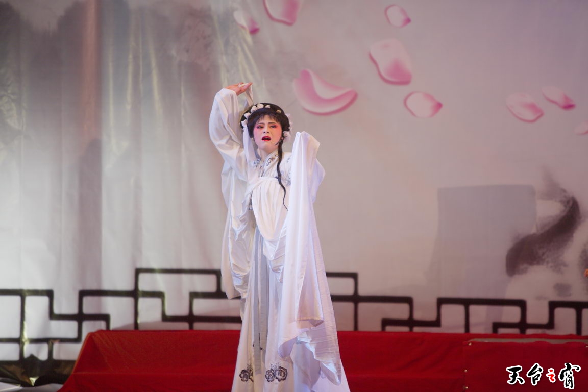 125A1202_调整大小.jpg
