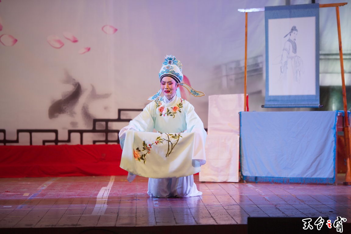 125A1388_调整大小.jpg