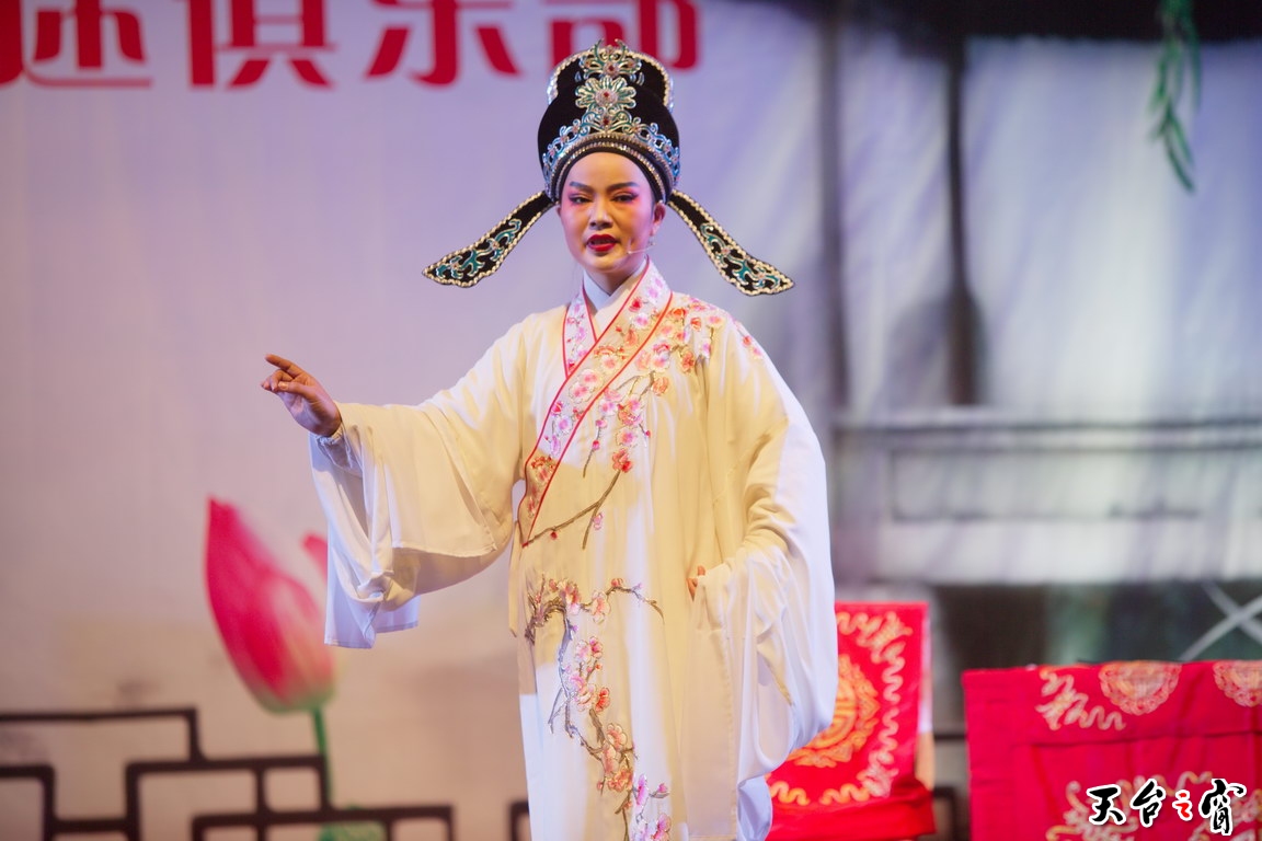 125A2135_调整大小.jpg