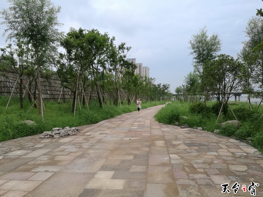 IMG_20160716_170922_调整大小.jpg