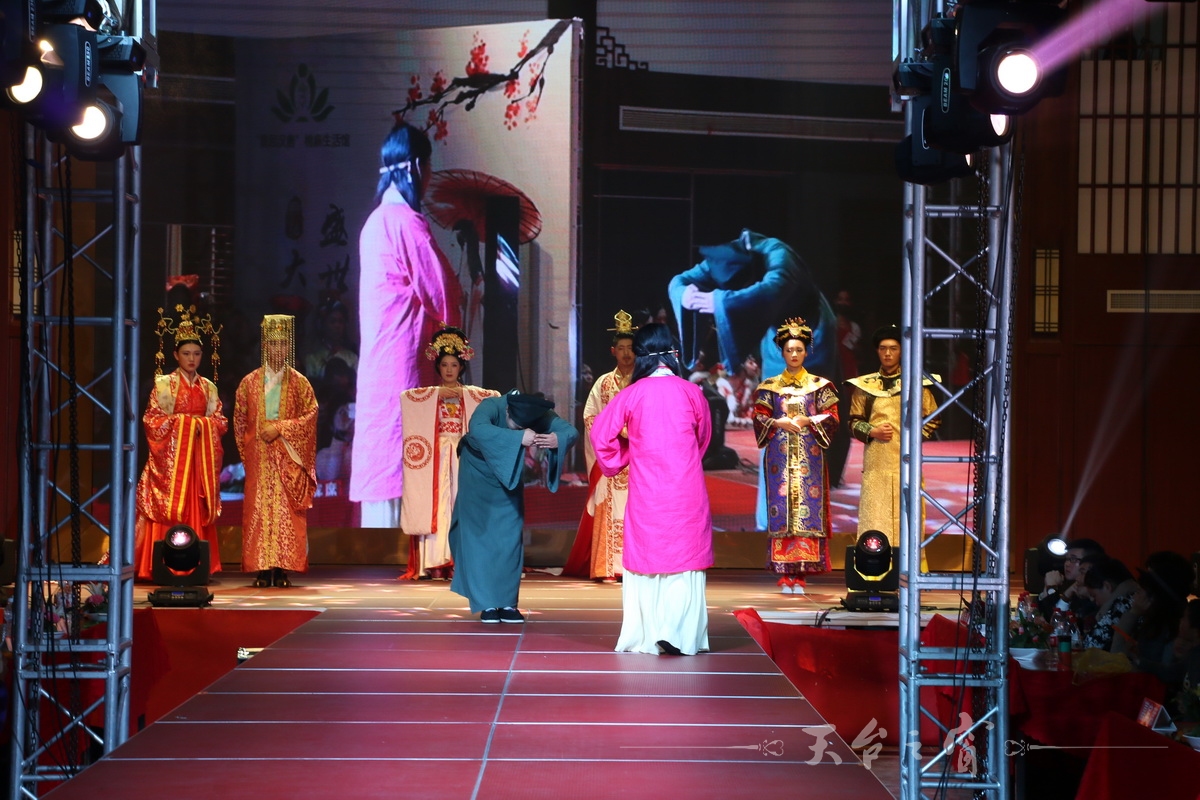 IMG_8775_调整大小.JPG