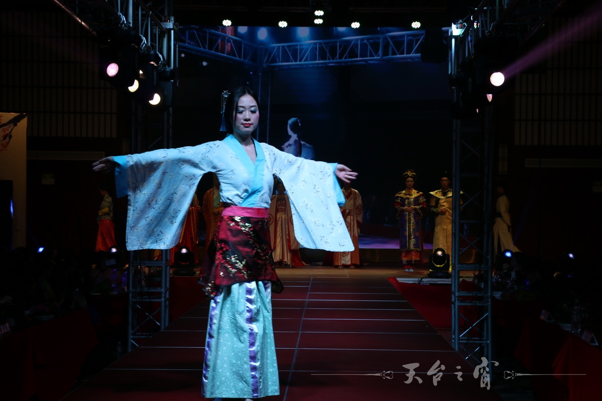 IMG_8792_调整大小.JPG