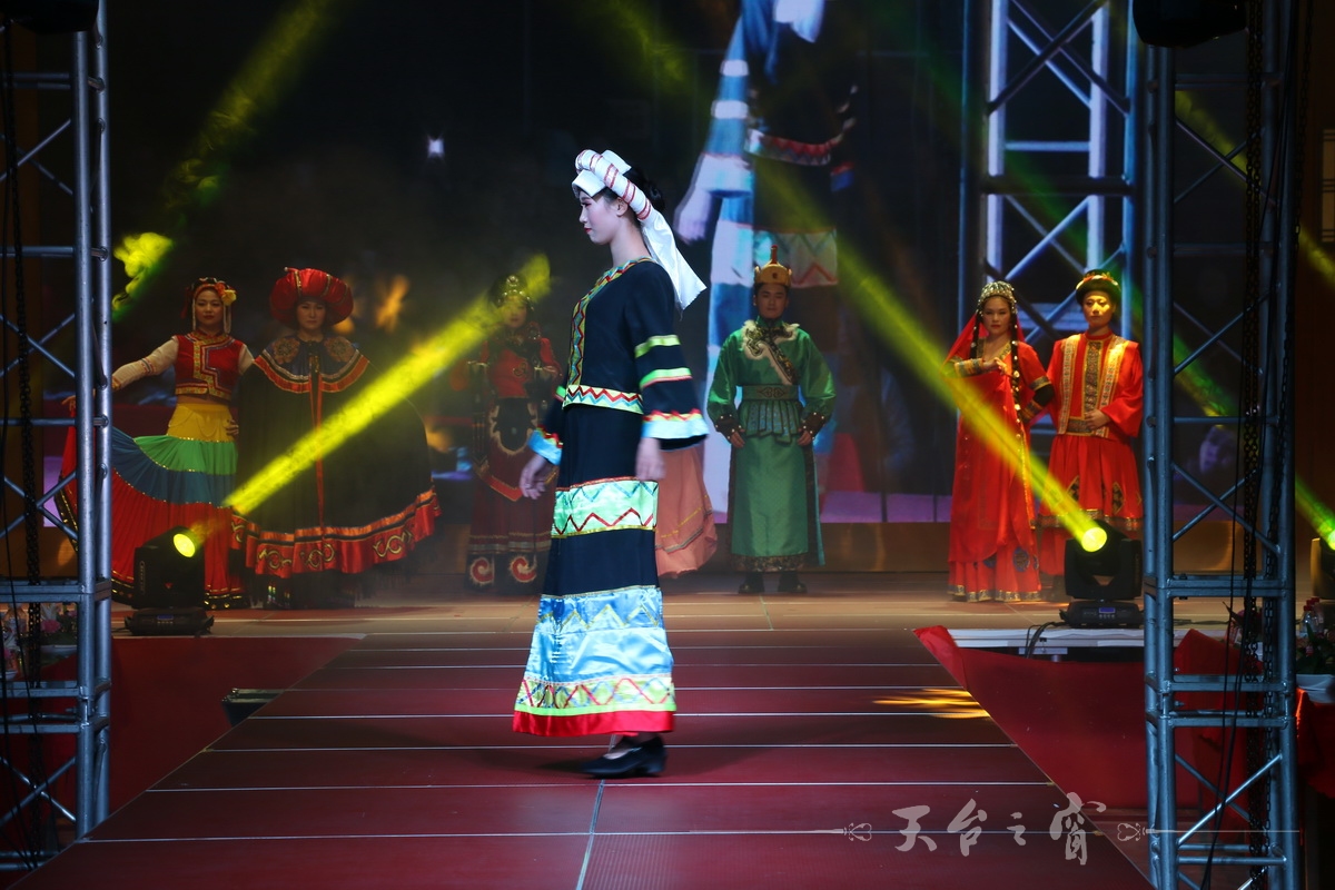 IMG_8892_调整大小.JPG