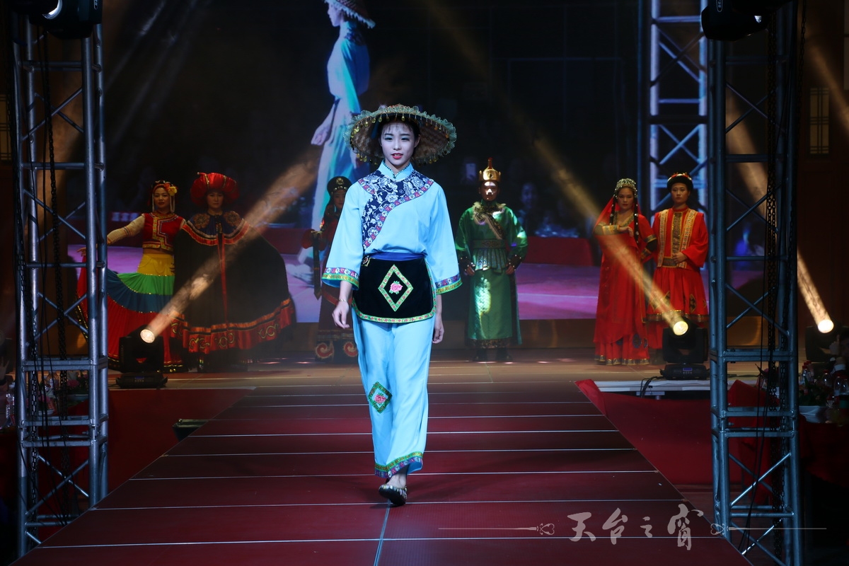 IMG_8898_调整大小.JPG