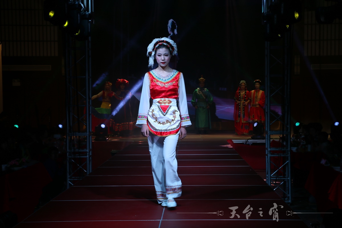 IMG_8918_调整大小.JPG