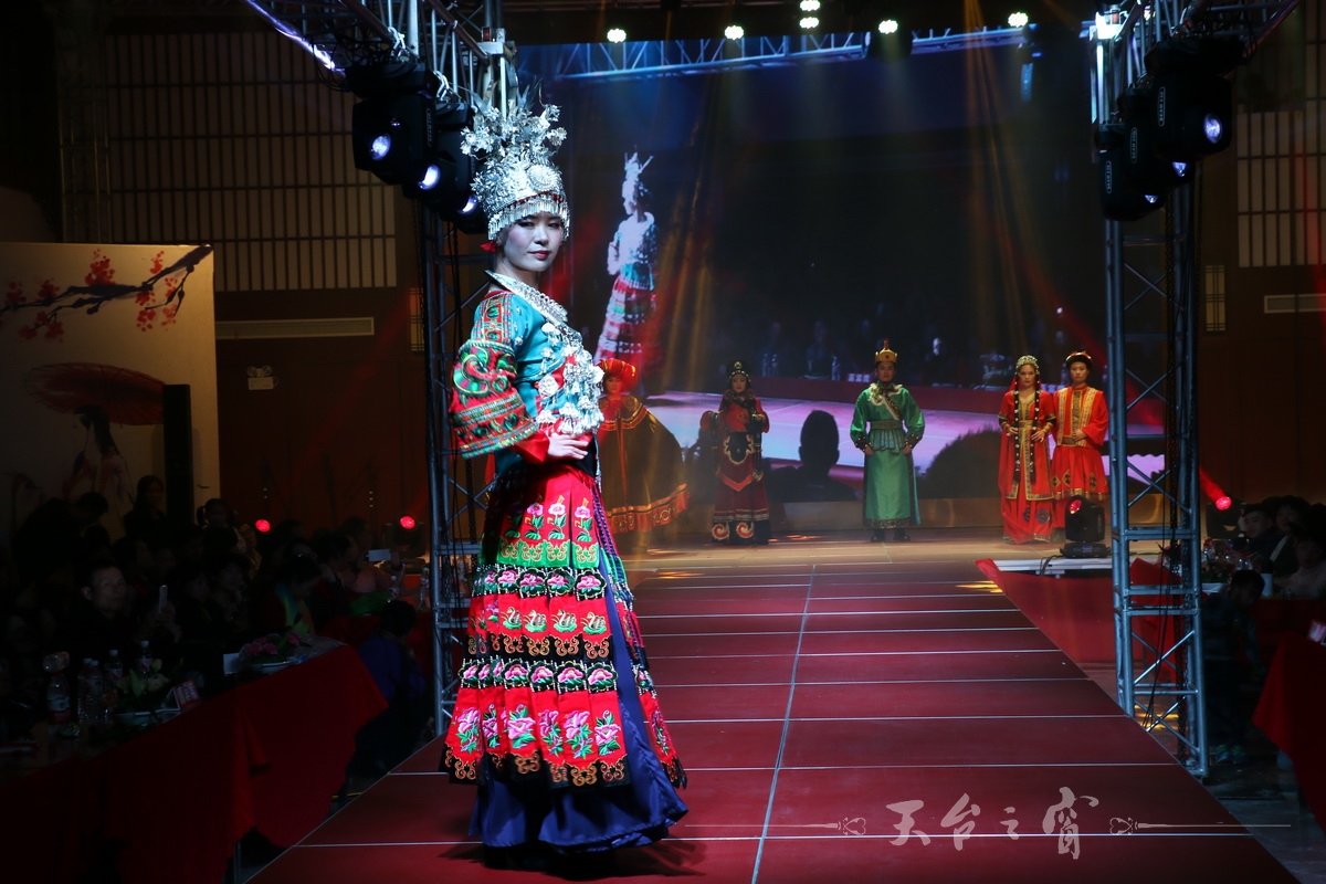 IMG_8937_调整大小.JPG