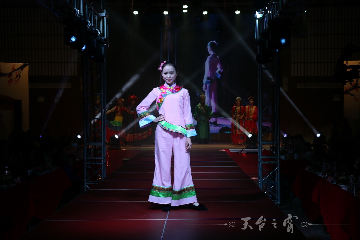 IMG_8945_调整大小.JPG