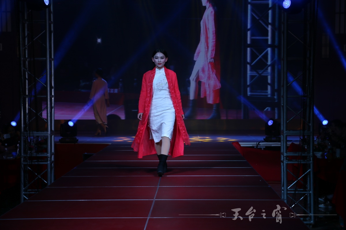 IMG_9051_调整大小.JPG