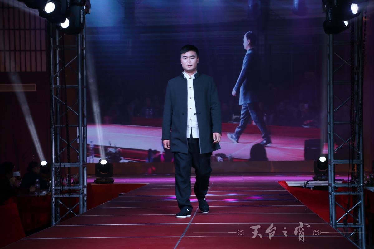 IMG_9158_调整大小.JPG