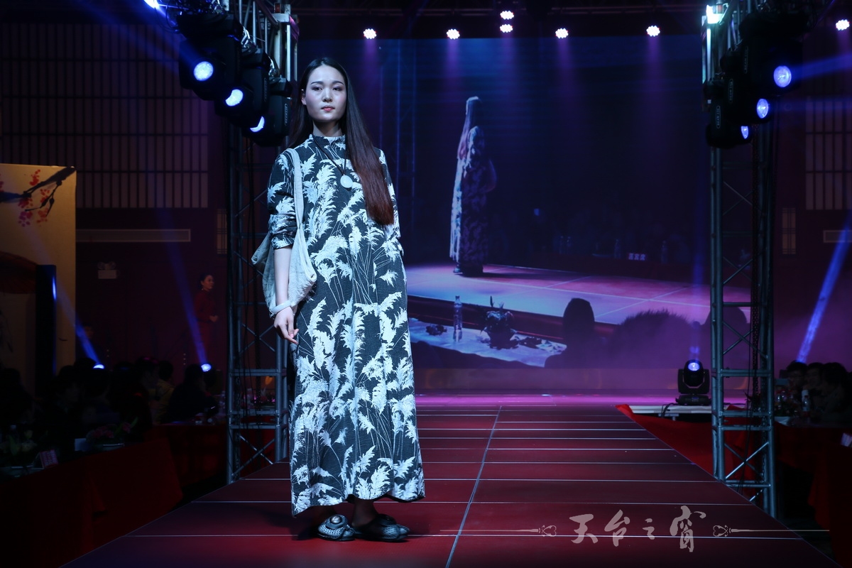 IMG_9237_调整大小.JPG