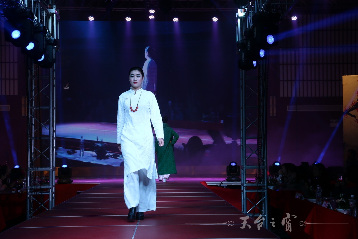 IMG_9272_调整大小.JPG