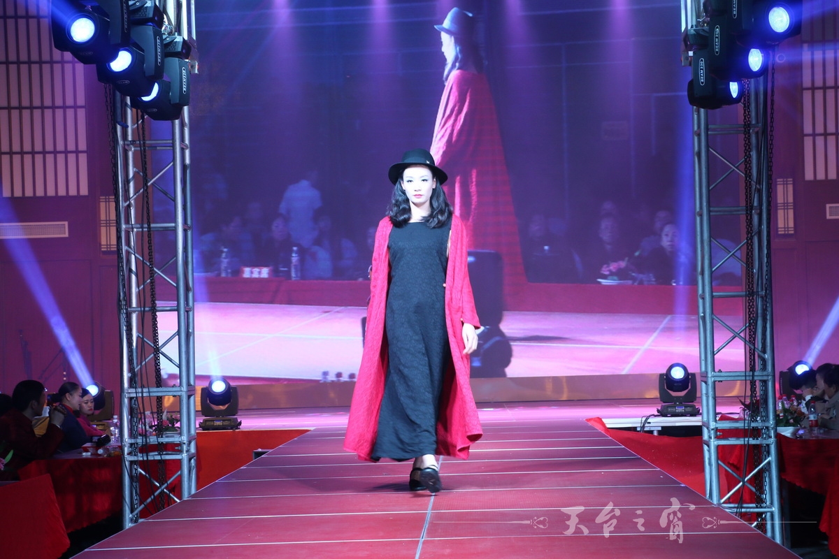 IMG_9292_调整大小.JPG