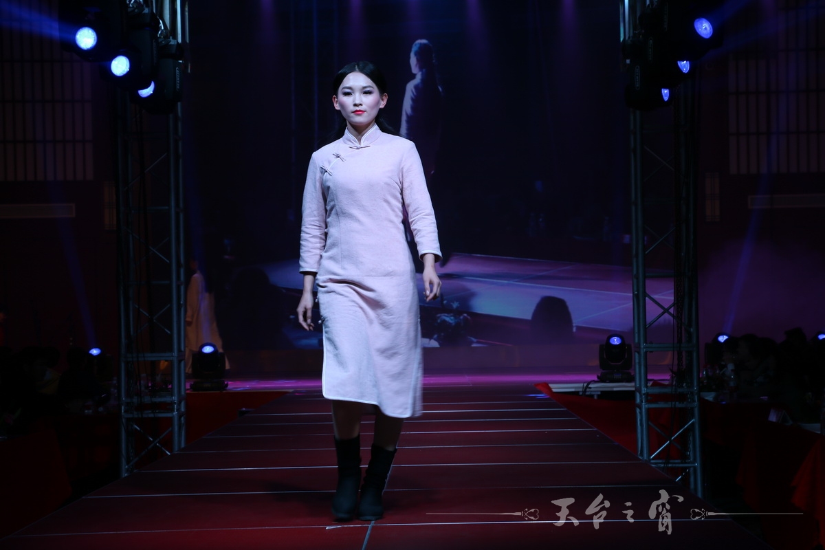IMG_9303_调整大小.JPG