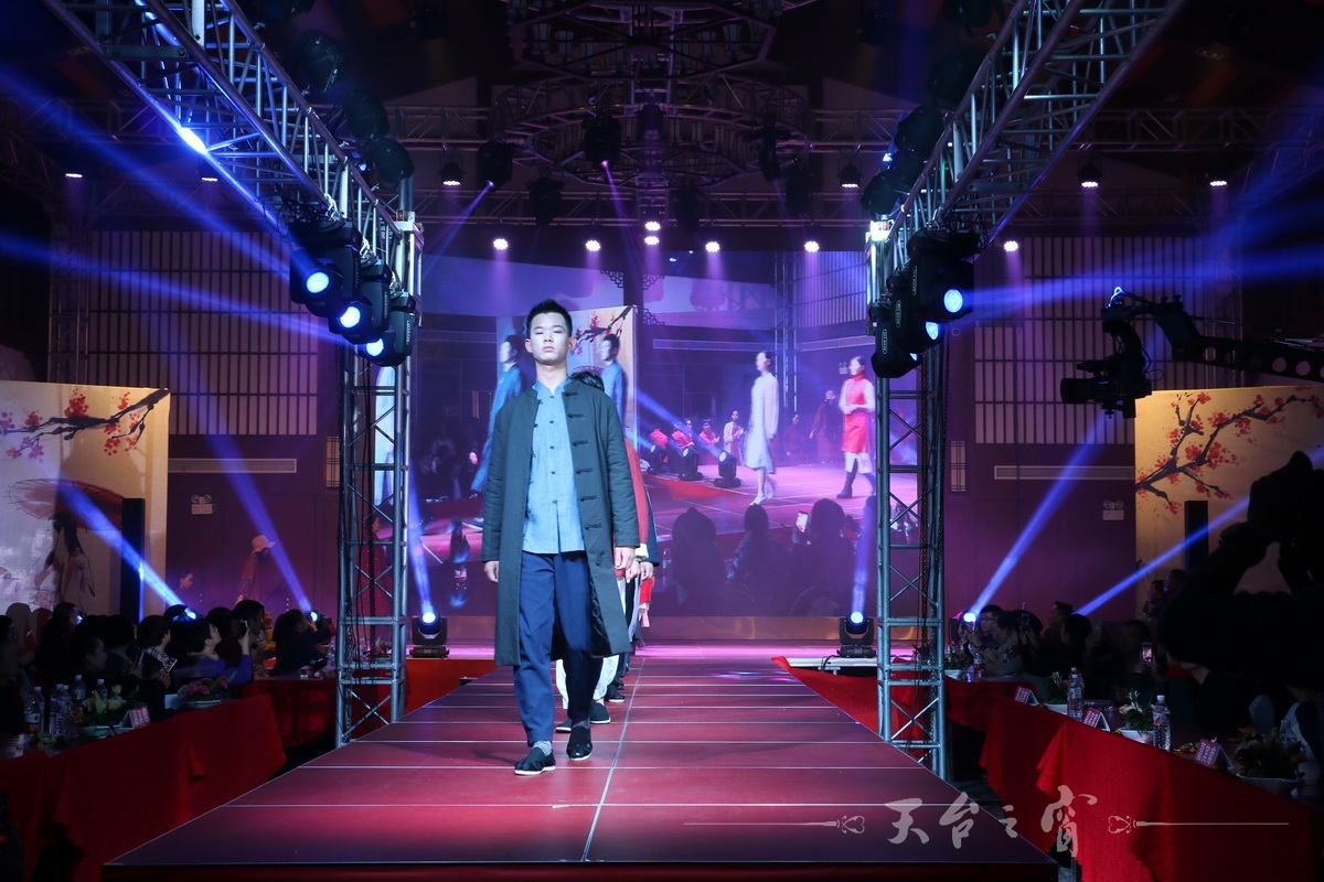 IMG_9328_调整大小.JPG