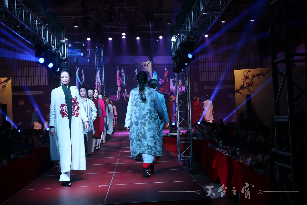 IMG_9352_调整大小.JPG