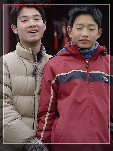 偶的调皮两个表弟