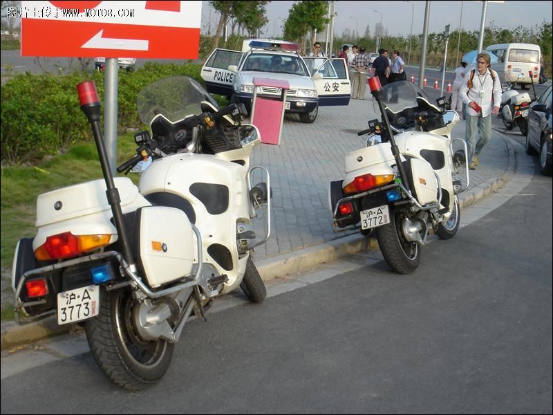 当警察真爽