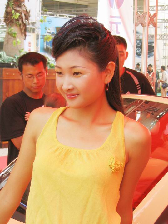 来几张今天路桥车展的片子