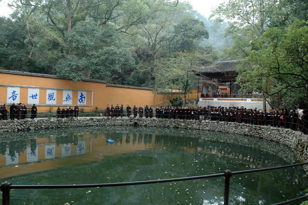 石梁和国清里的小景-----《影像天台》2004.10.6