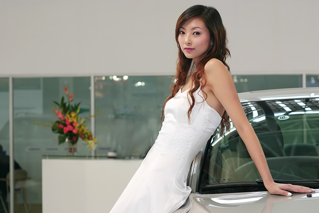 ~~~2004广州车展美女篇~~~