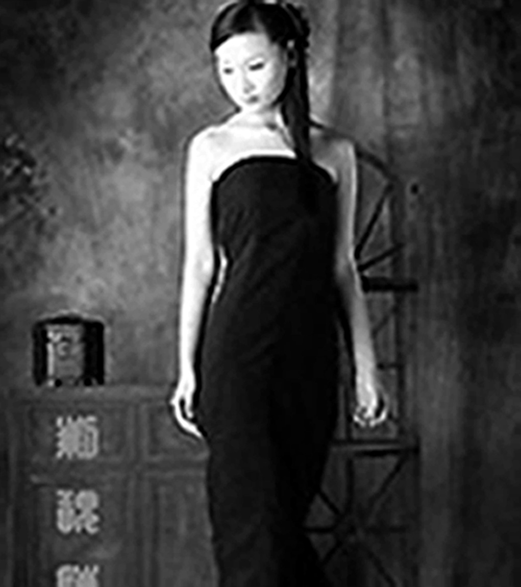 色友亮相