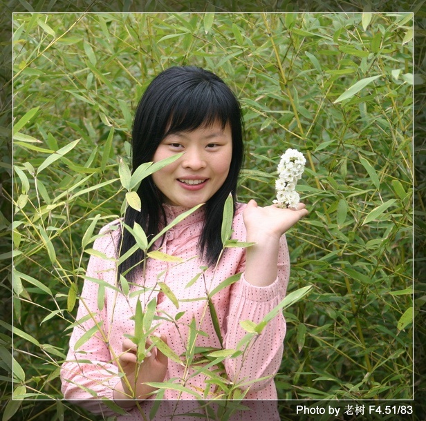 桃花梨花及美眉