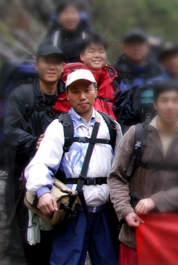 一起发烧----看穿越浙东大峡谷照片有感