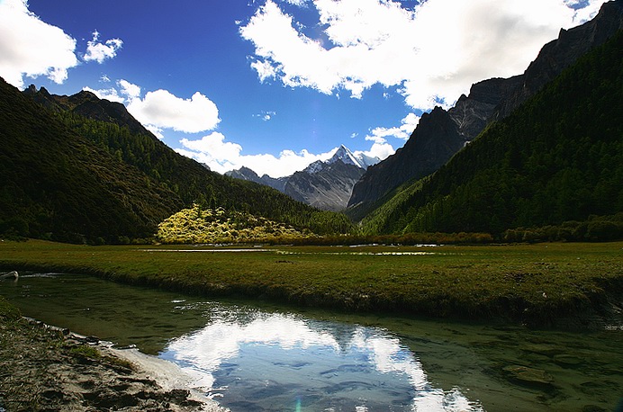 徒步穿越泸沽湖---稻城攻略（路线图）